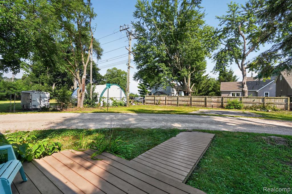 main property photo 44