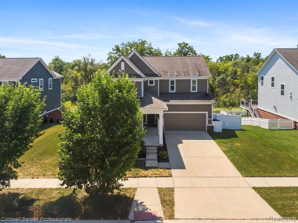 main property photo 64