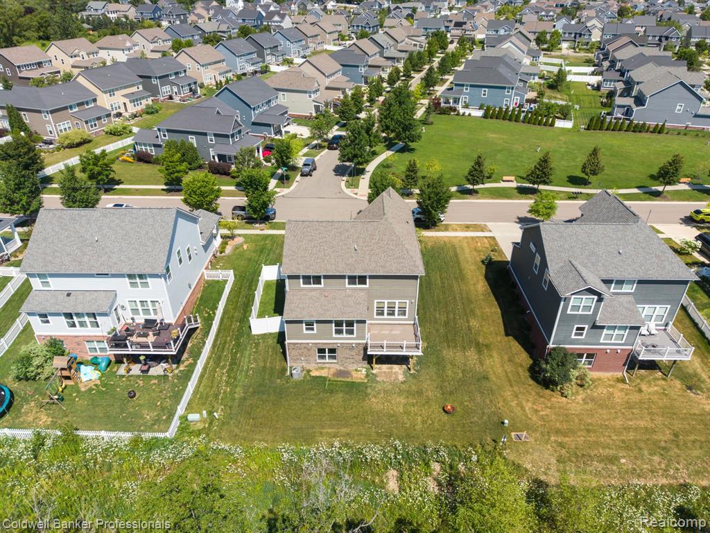 main property photo 68