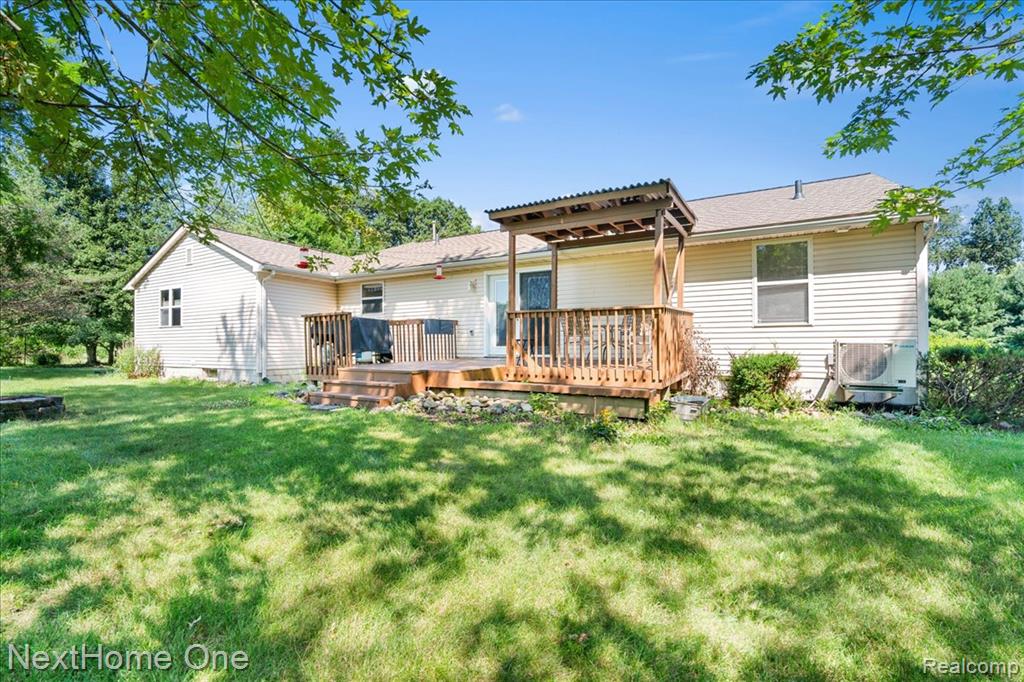 main property photo 41