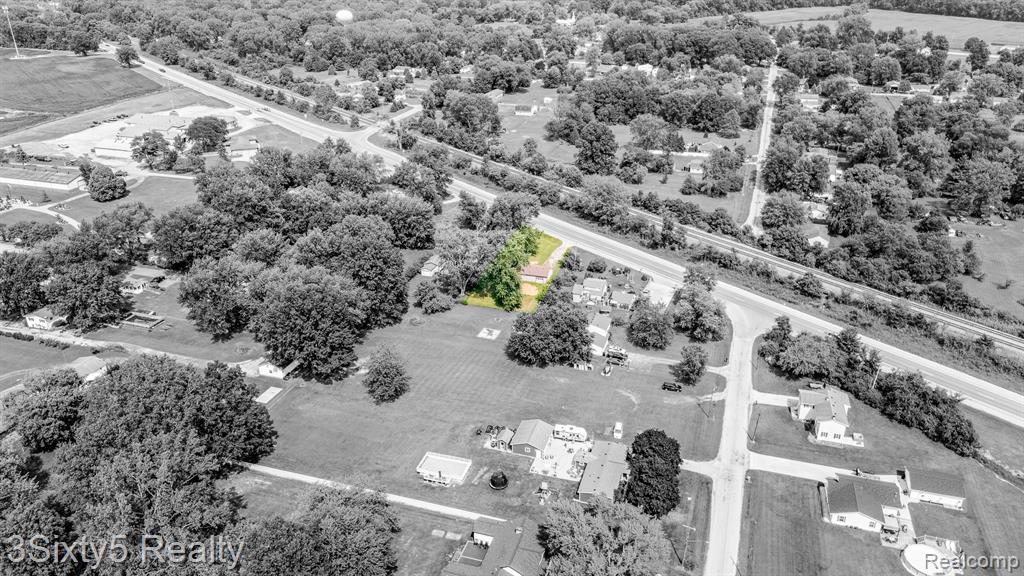 main property photo 63