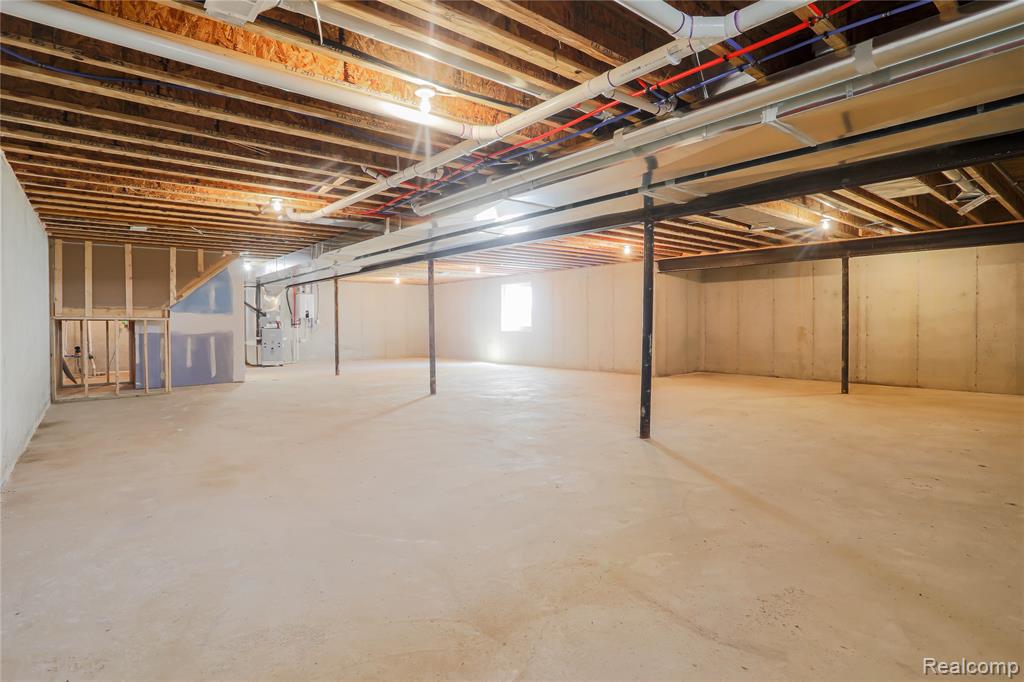main property photo 57
