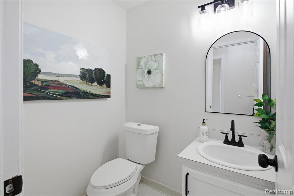 property viewer photo 17