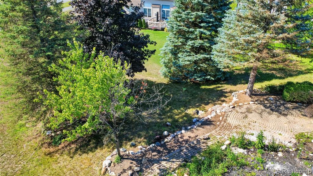 main property photo 65