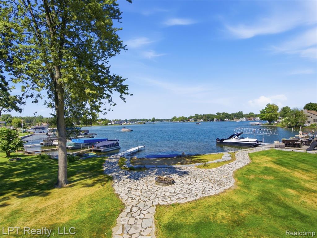 main property photo 54
