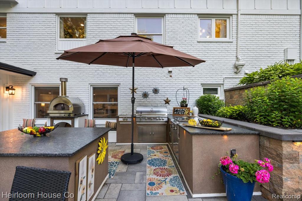 main property photo 72