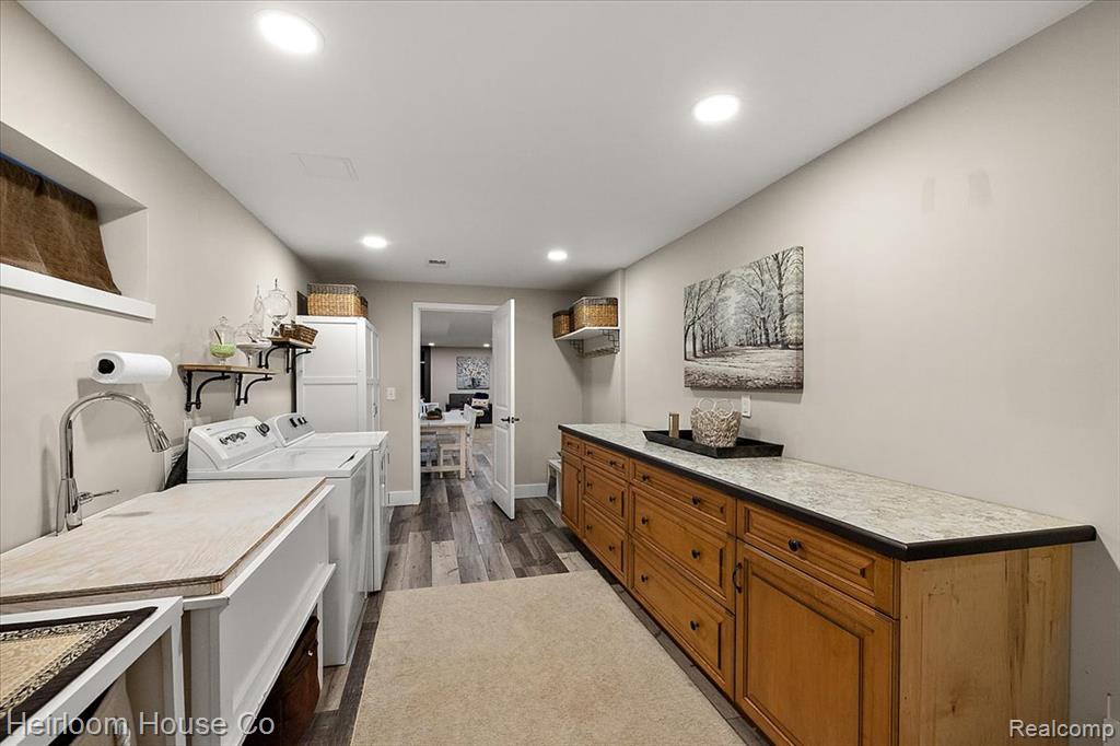 main property photo 84