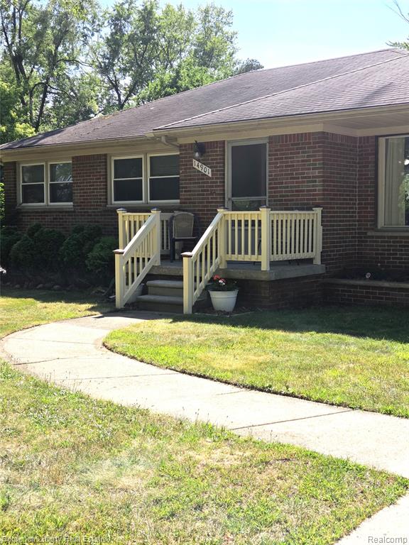 main property photo 2