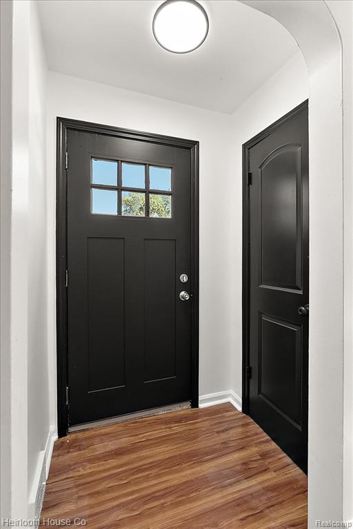 main property photo 9