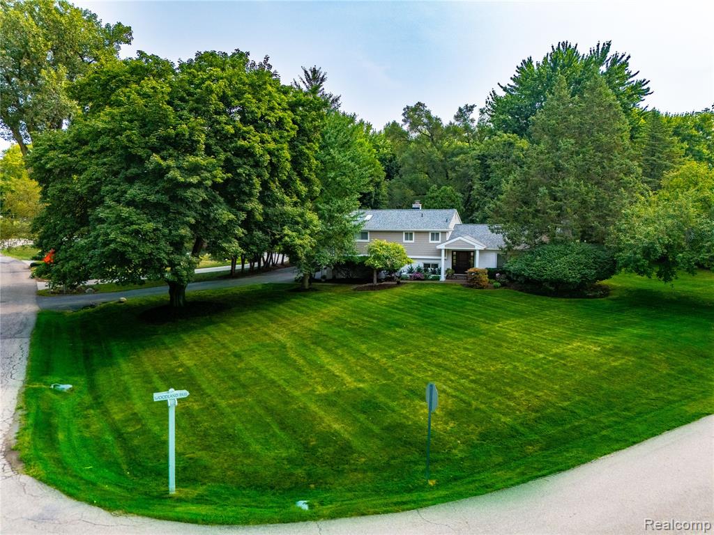 main property photo 33