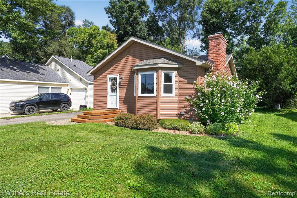 main property photo 2