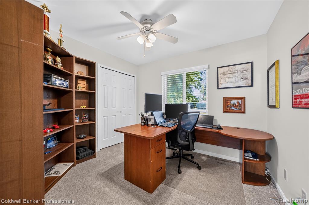 main property photo 15