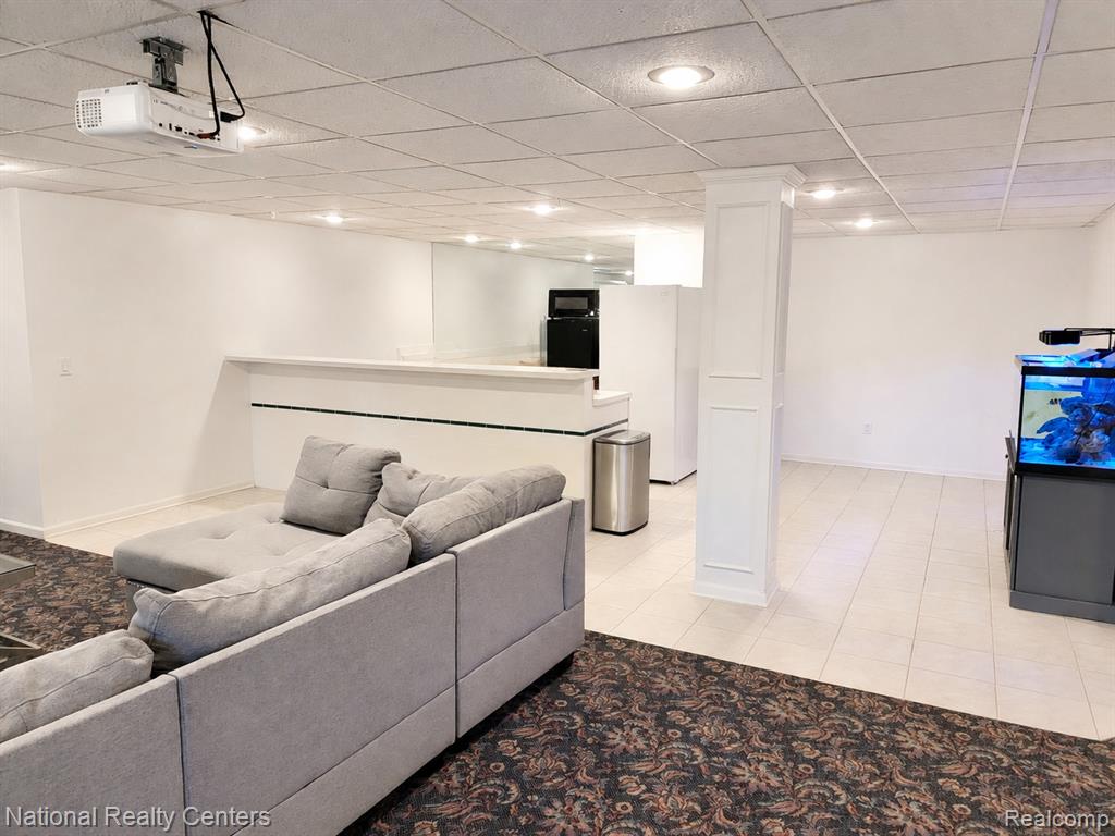 main property photo 51