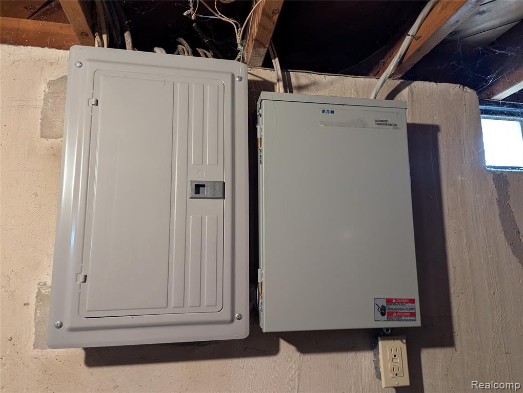 main property photo 21