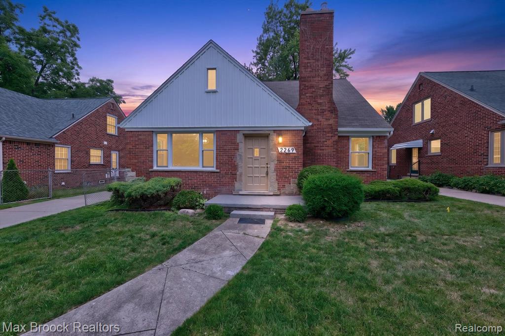 main property photo 49
