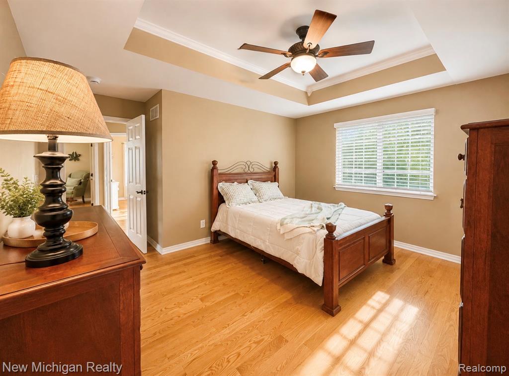 property viewer photo 33
