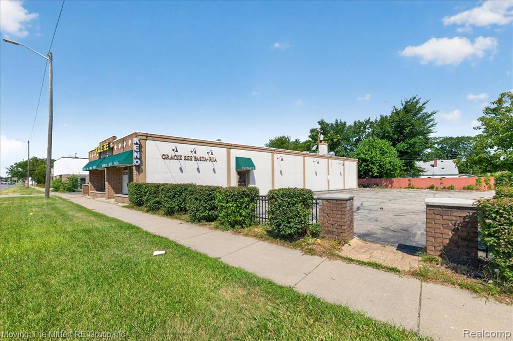 main property photo 2
