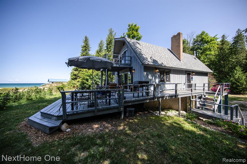 main property photo 42