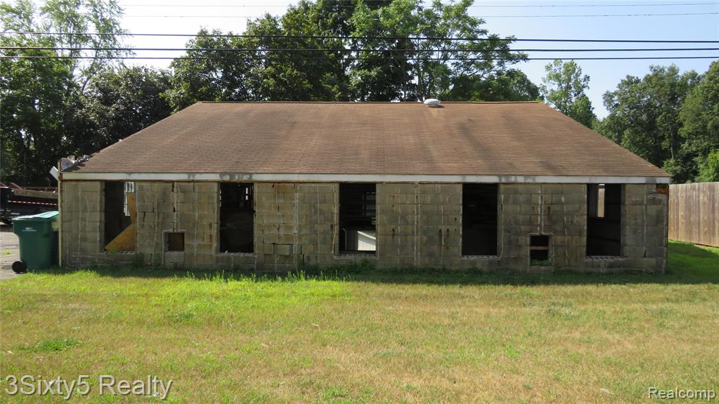 main property photo 46