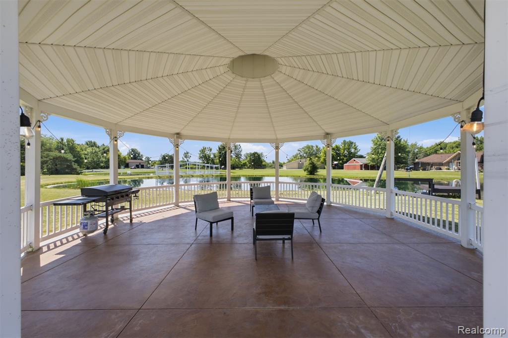 main property photo 48