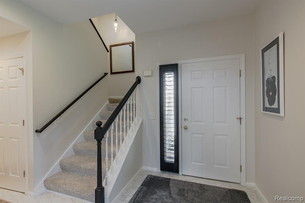 property viewer photo 4
