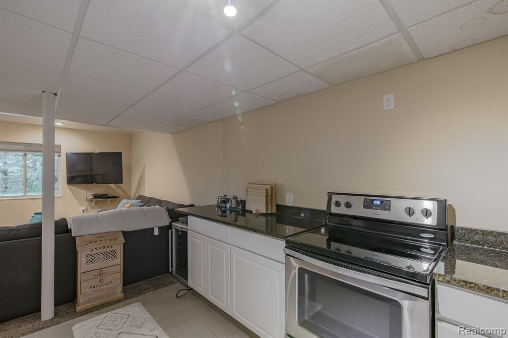 property viewer photo 49