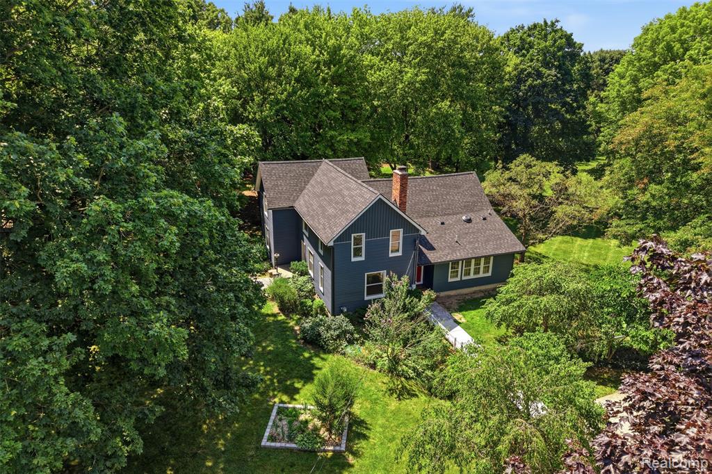 main property photo 59