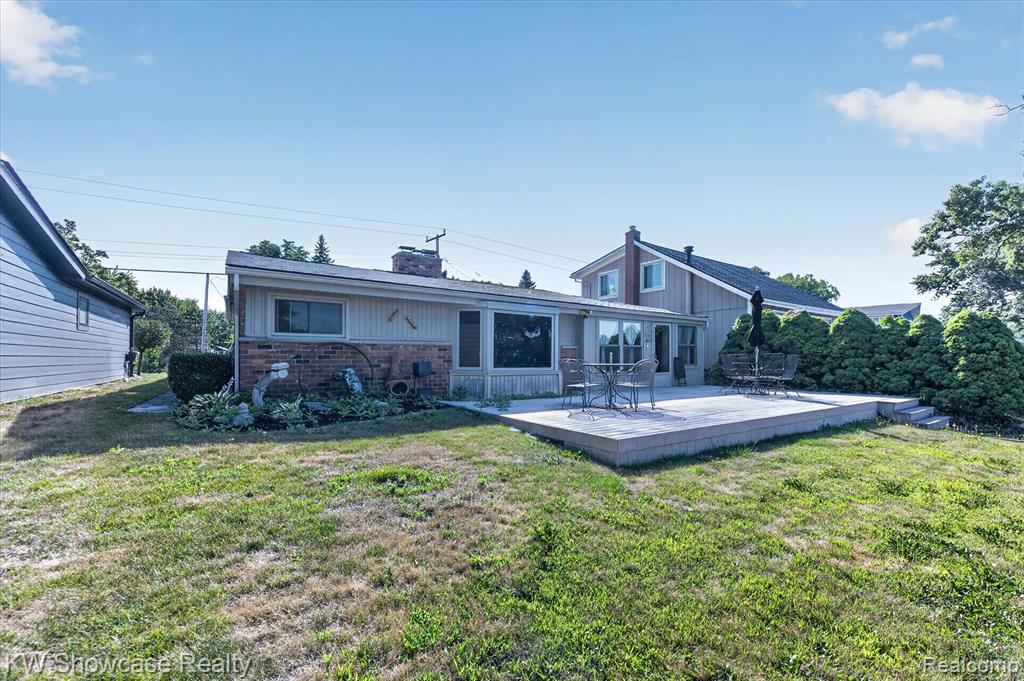 main property photo 29