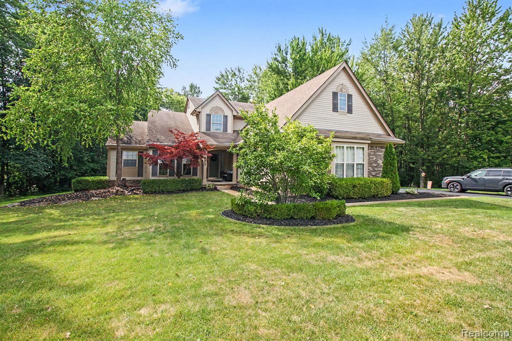 main property photo 2