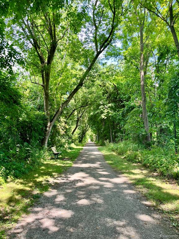 main property photo 31
