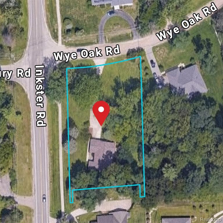 main property photo 13