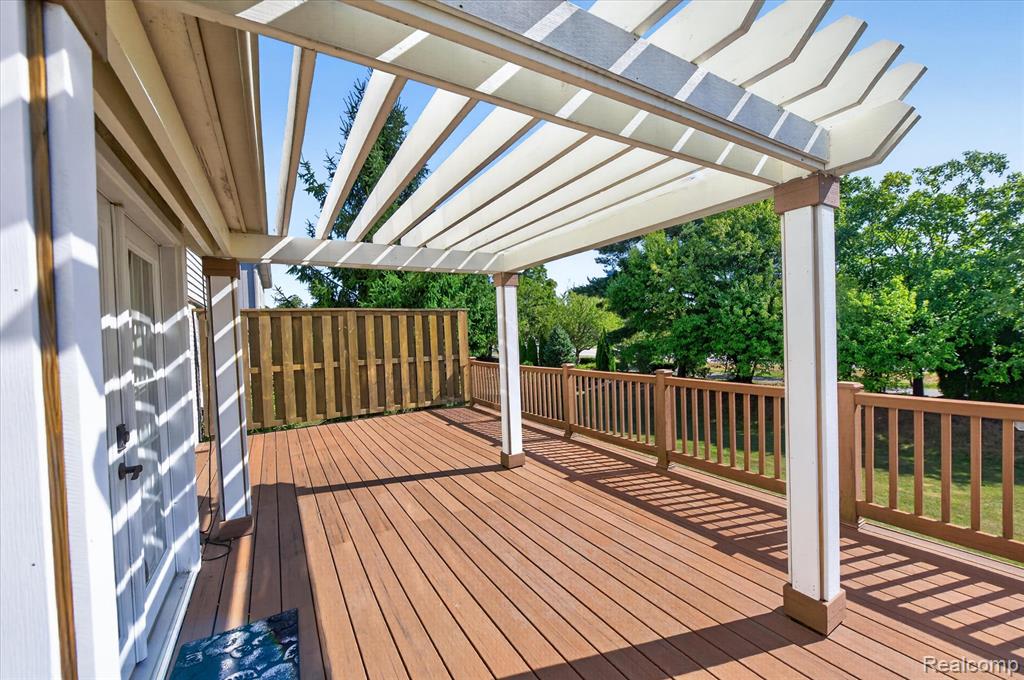 main property photo 47