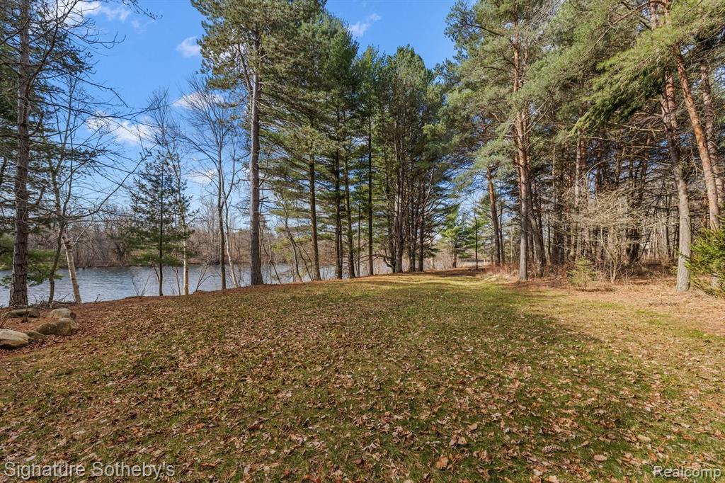 main property photo 73