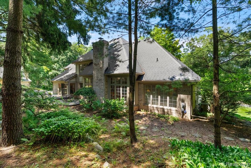 main property photo 46