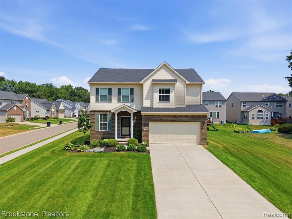 main property photo 32