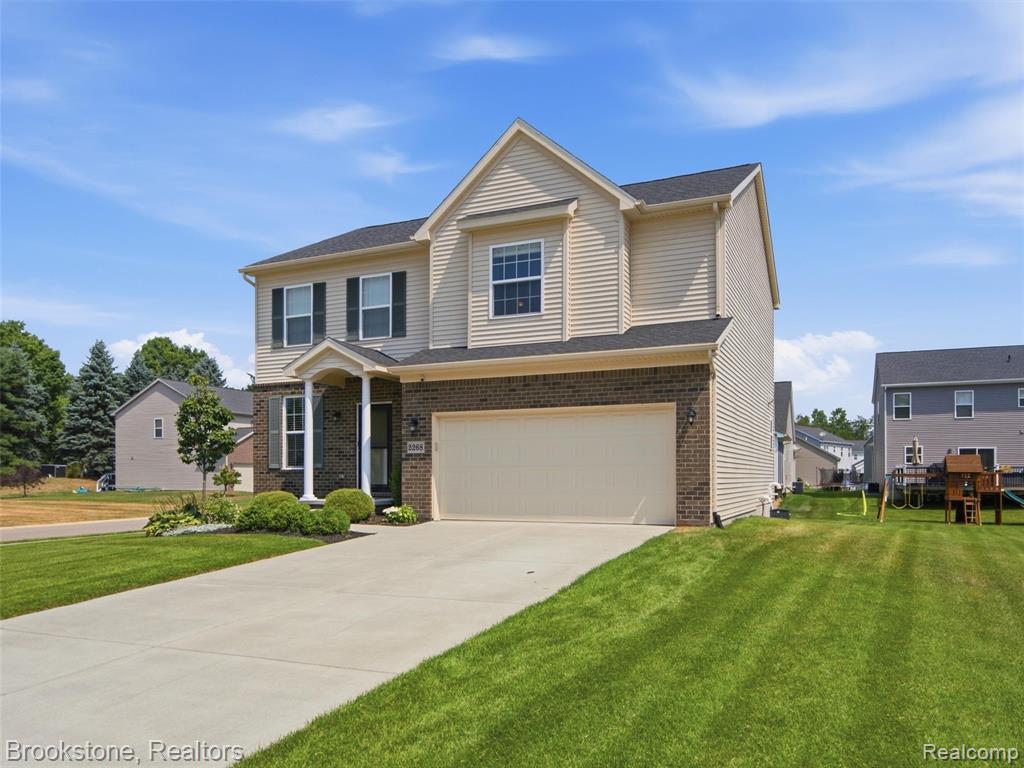 main property photo 33
