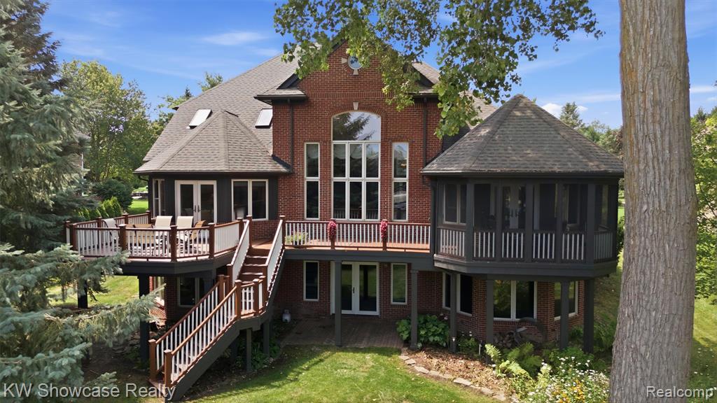 main property photo 4