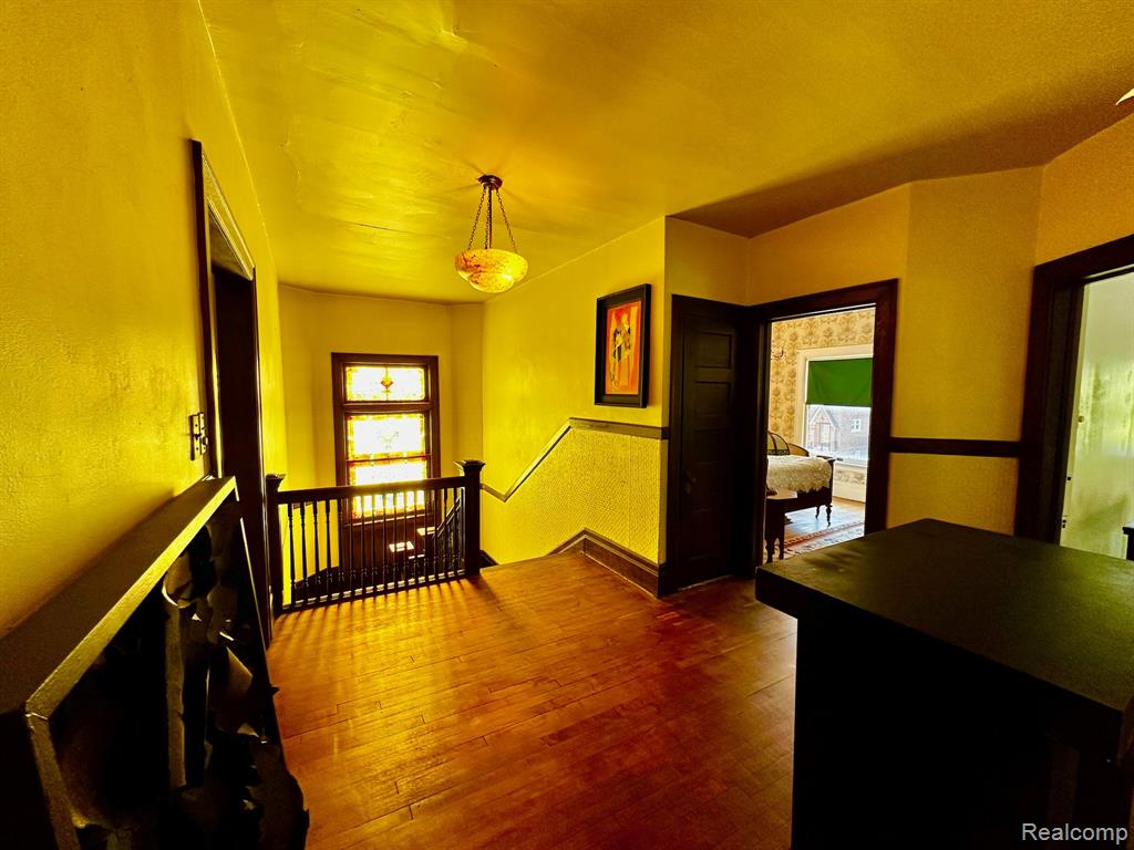 main property photo 70
