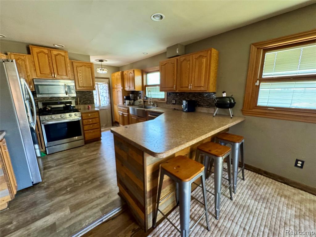 main property photo 3