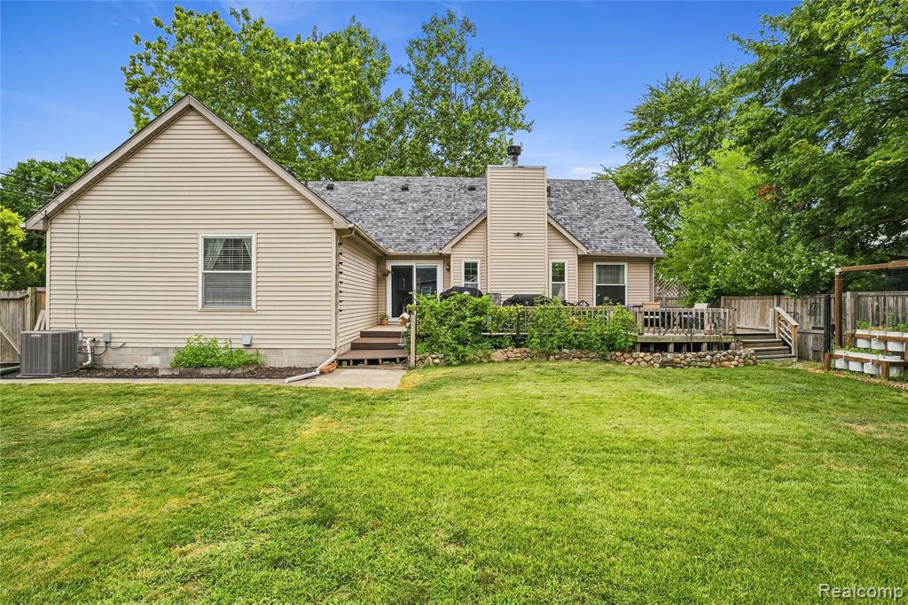 main property photo 7