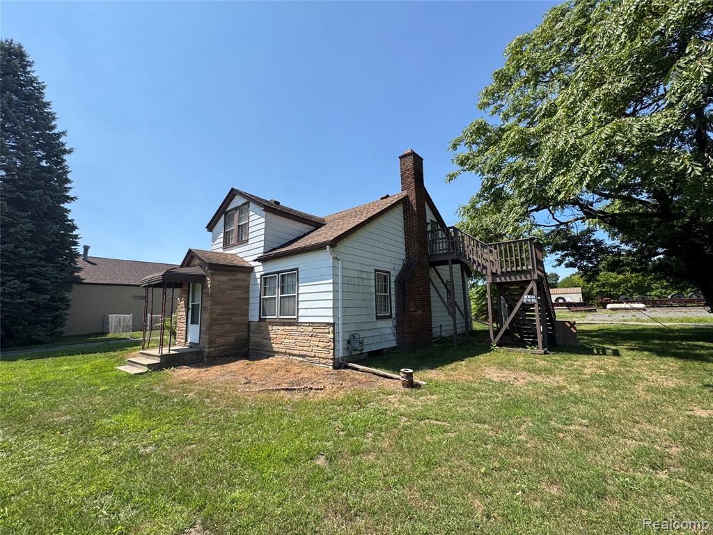main property photo 3