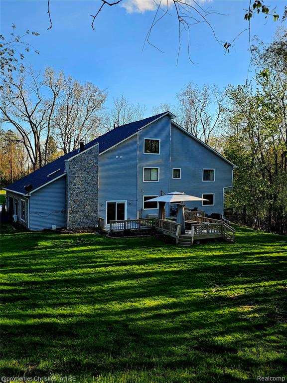 main property photo 39