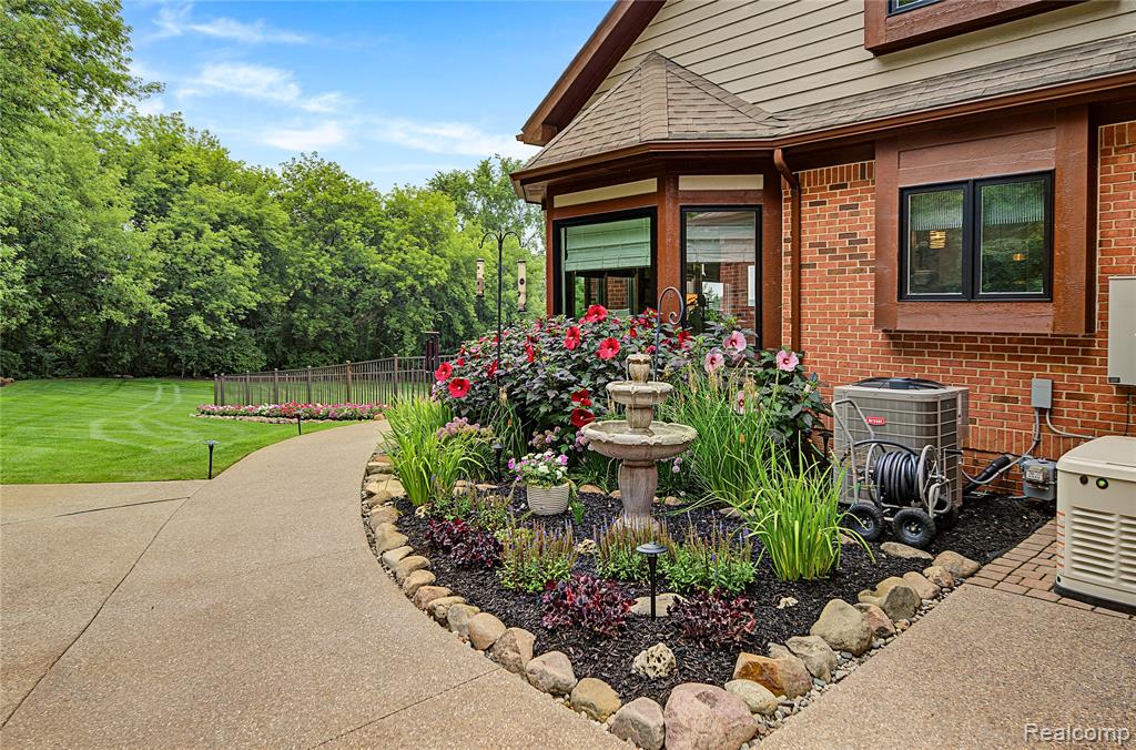 main property photo 54