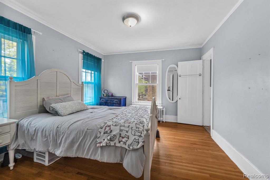 main property photo 25