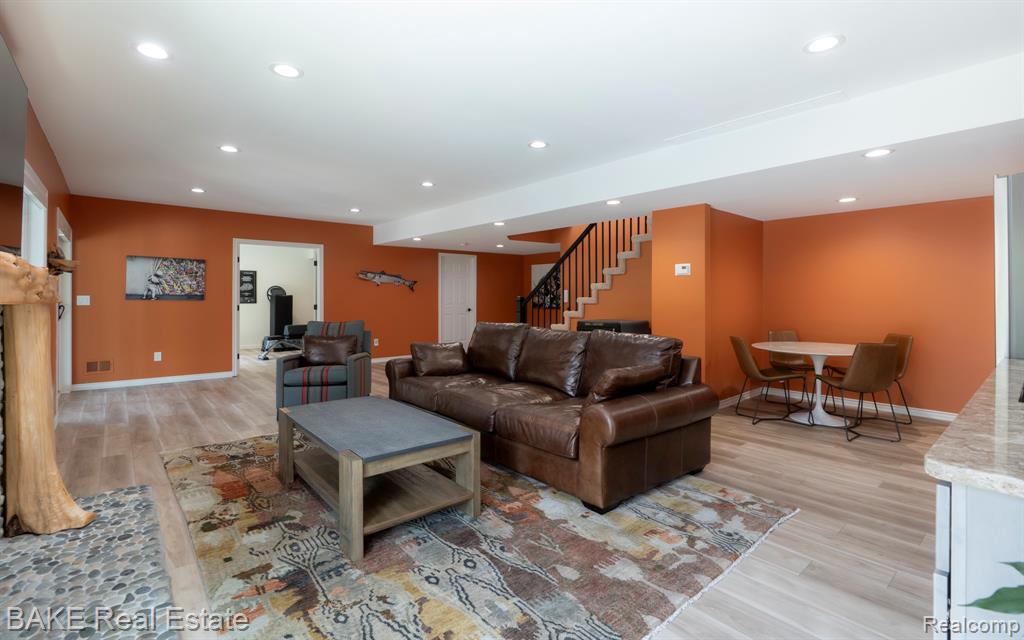 main property photo 56