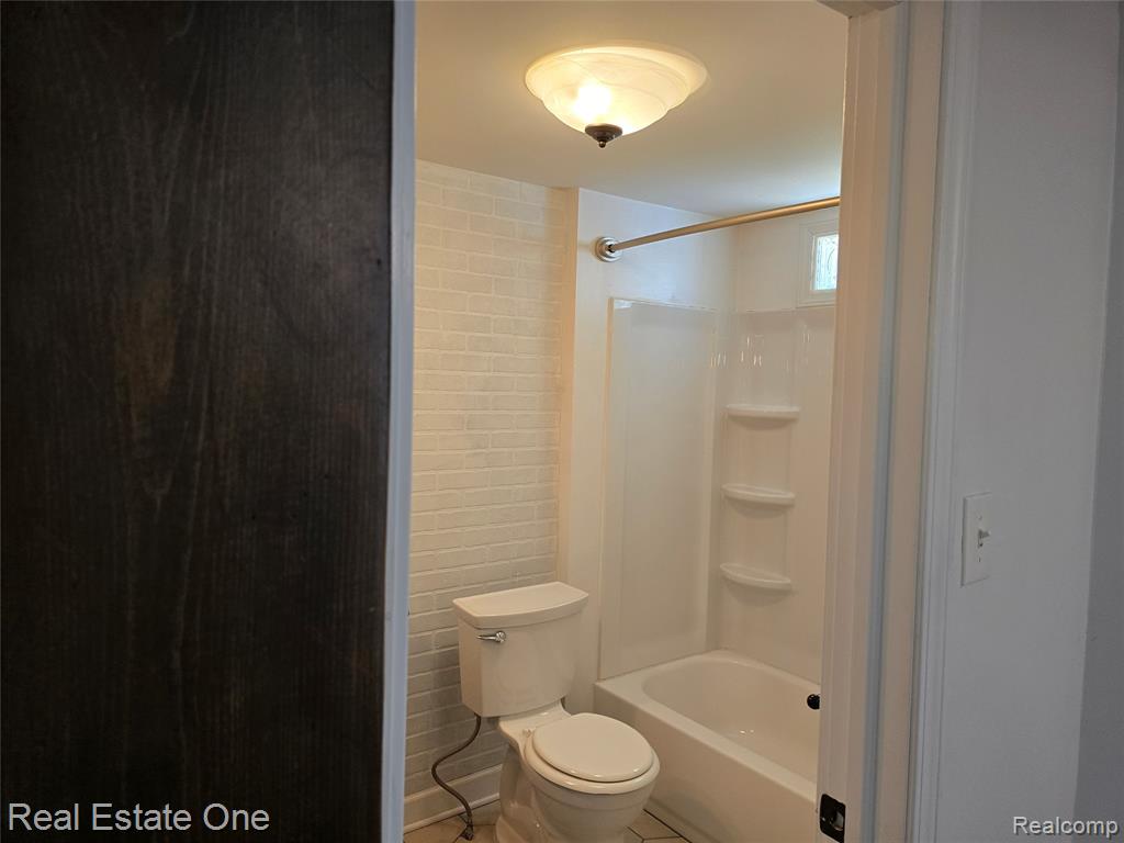 main property photo 61