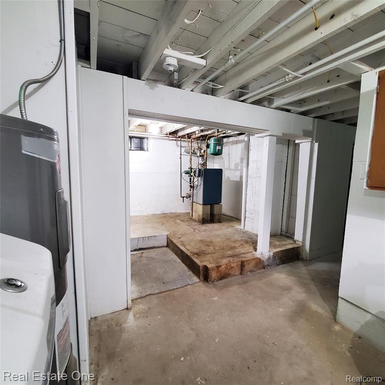main property photo 75
