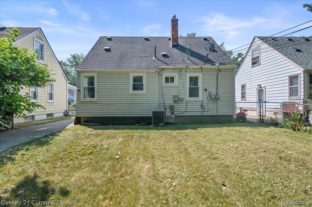 main property photo 21