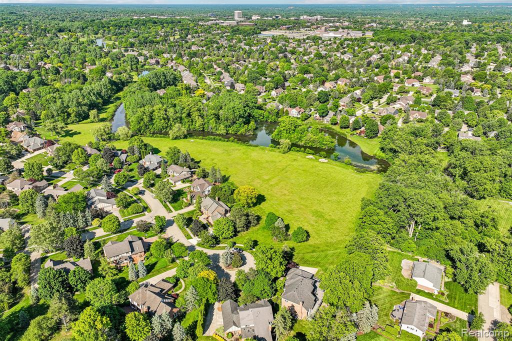 main property photo 67