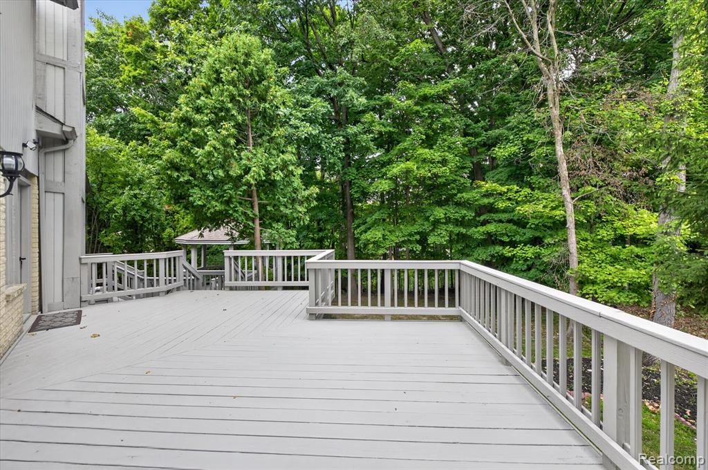 main property photo 55